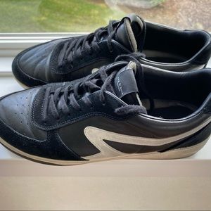 Men’s sneakers. Size 9.5